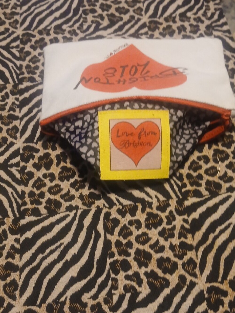Illustrated Women’s Zip Pouch Cosmetic Bag in White, Yellow & Red - Picture 3 of 3